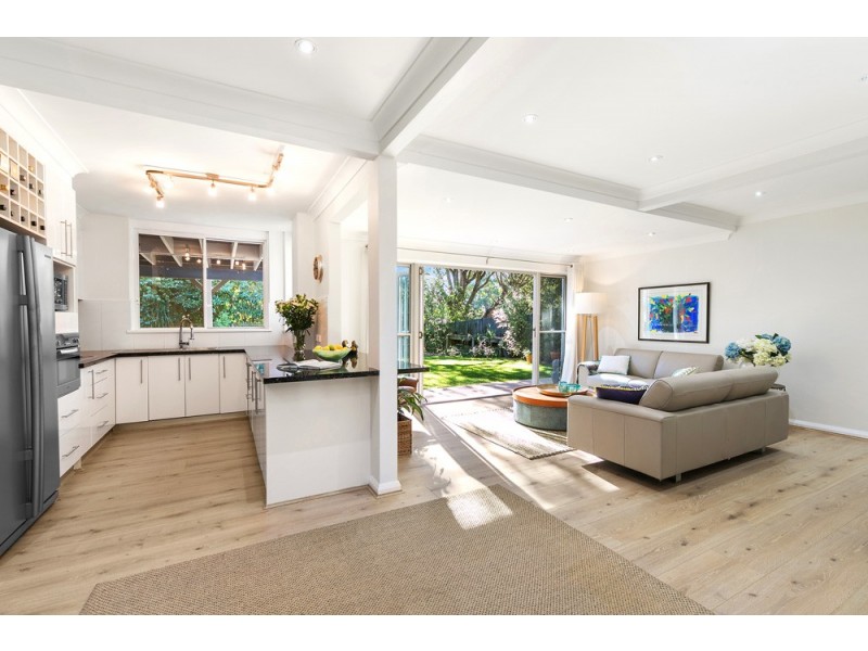 16 Carissa Avenue, St Ives NSW 2075