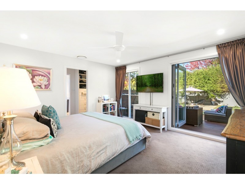 16 Carissa Avenue, St Ives NSW 2075