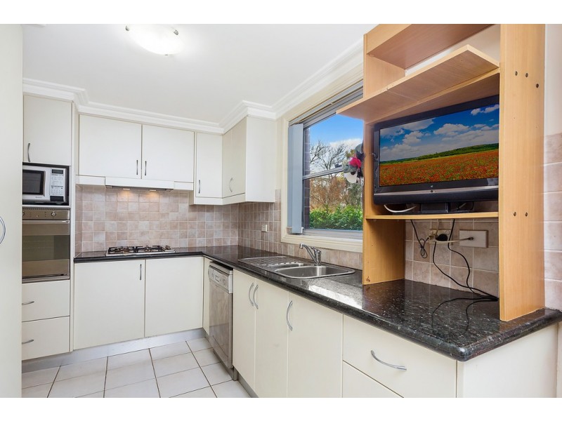 30/8 SHINFIELD AVENUE, St Ives NSW 2075