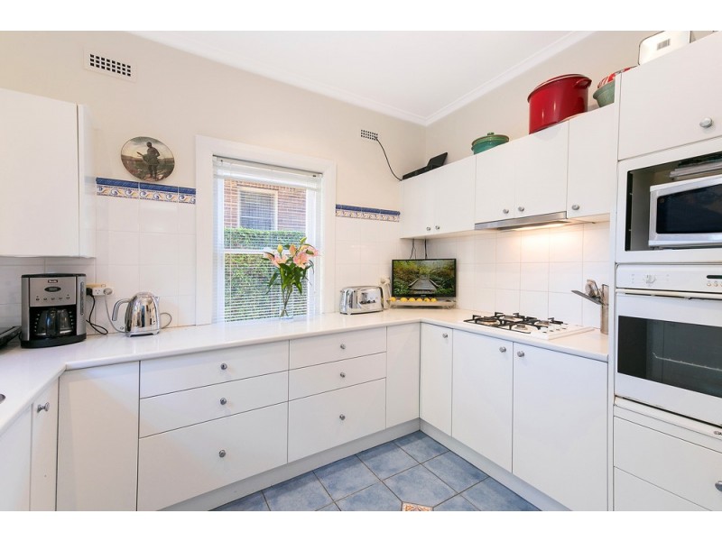9 Linden Ave, Pymble NSW 2073
