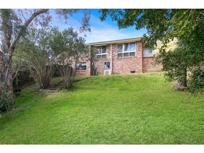 27 Greenhill Crescent, St Ives NSW 2075