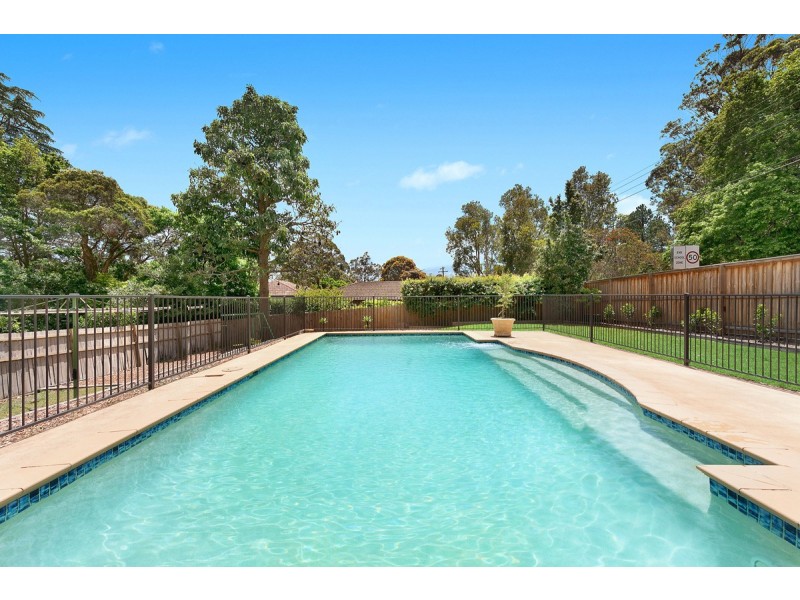 73 Ayres Road, St Ives NSW 2075