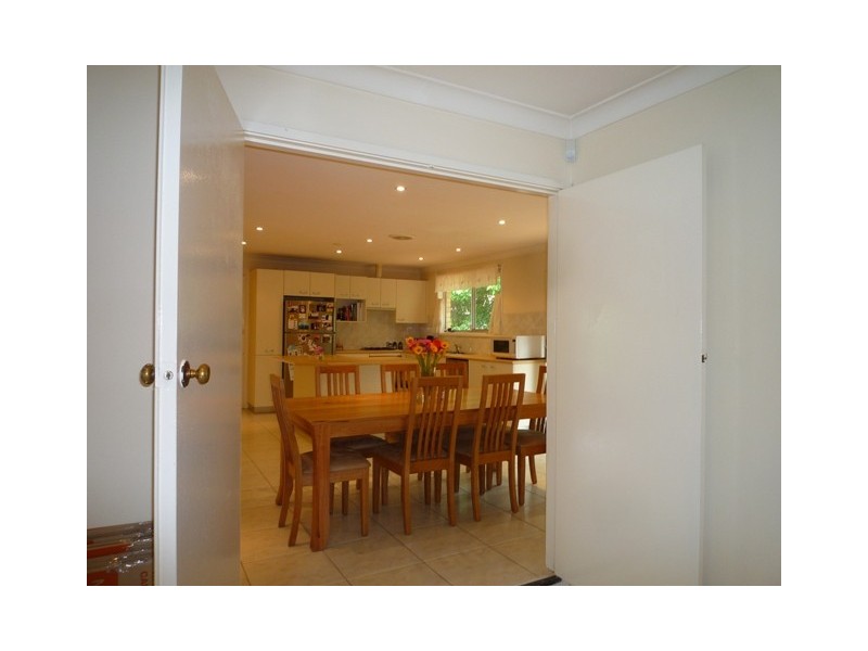 17  AMINYA PLACE, St Ives NSW 2075