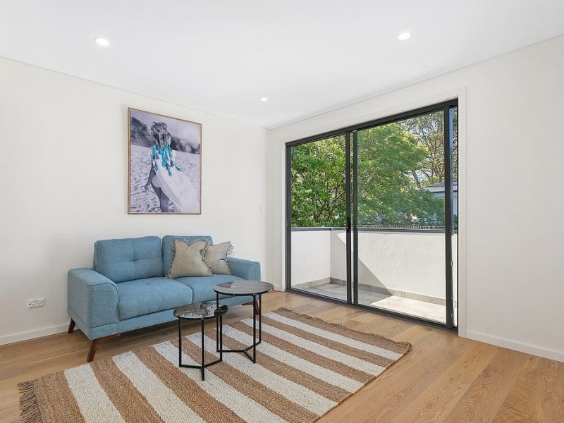 15-17 College Crescent, St Ives NSW 2075