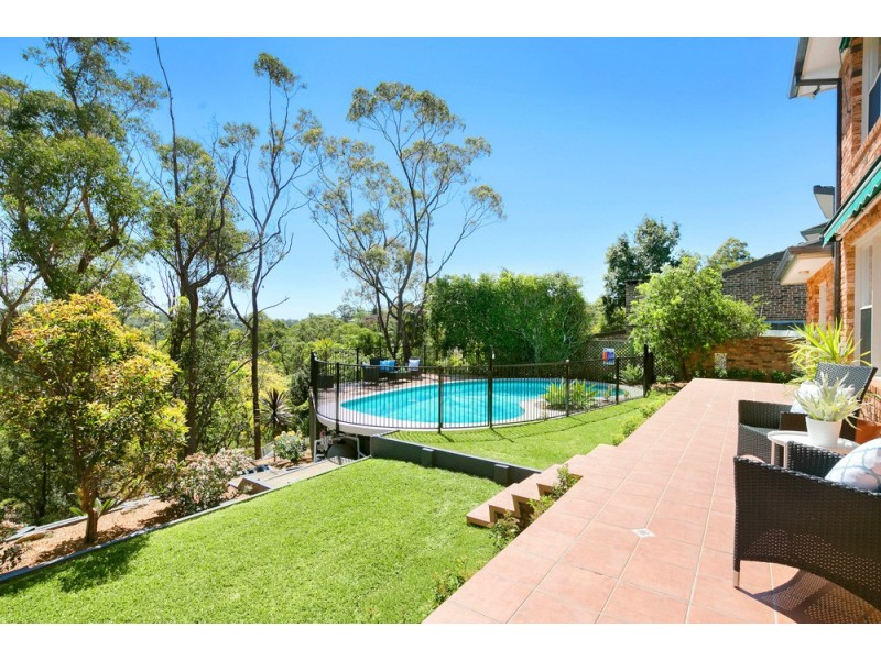 25 Brallas Avenue, St Ives NSW 2075