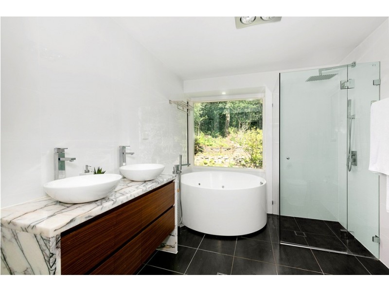 31 Minnamurra Avenue, Pymble NSW 2073