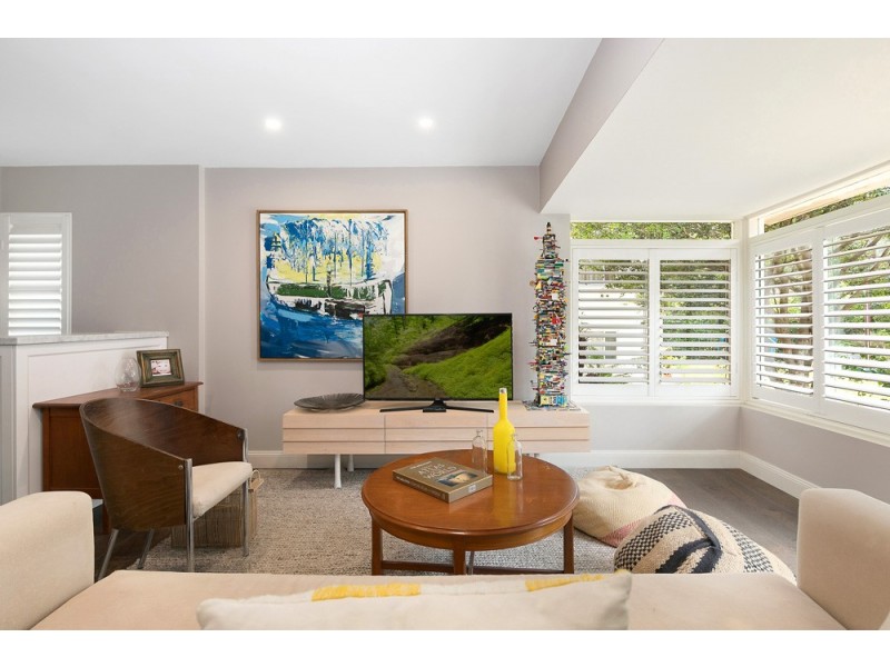 31 Minnamurra Avenue, Pymble NSW 2073