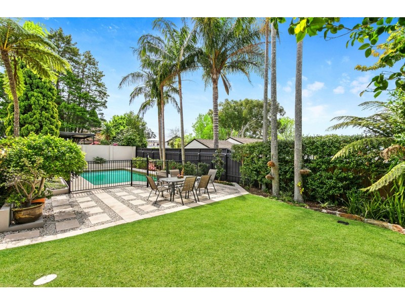 17 Nicholson Avenue, St Ives NSW 2075