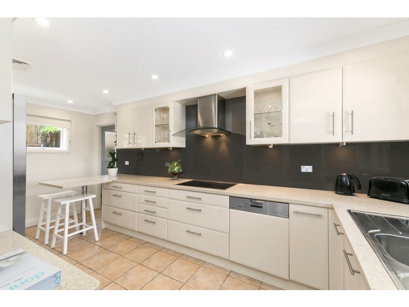 17 Nicholson Avenue, St Ives NSW 2075