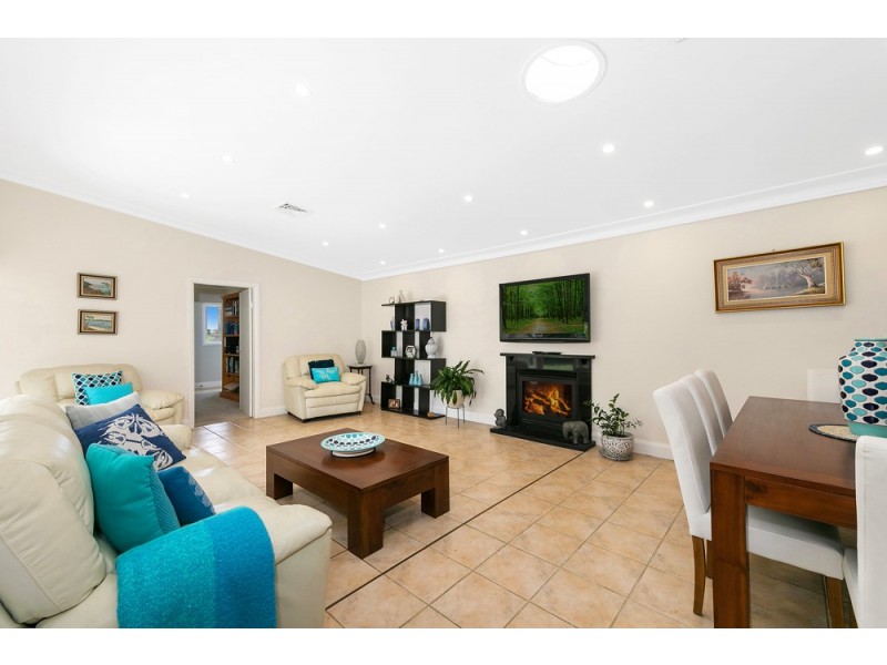 17 Nicholson Avenue, St Ives NSW 2075