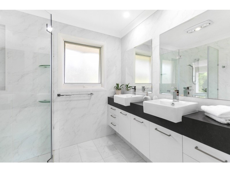 17 Nicholson Avenue, St Ives NSW 2075