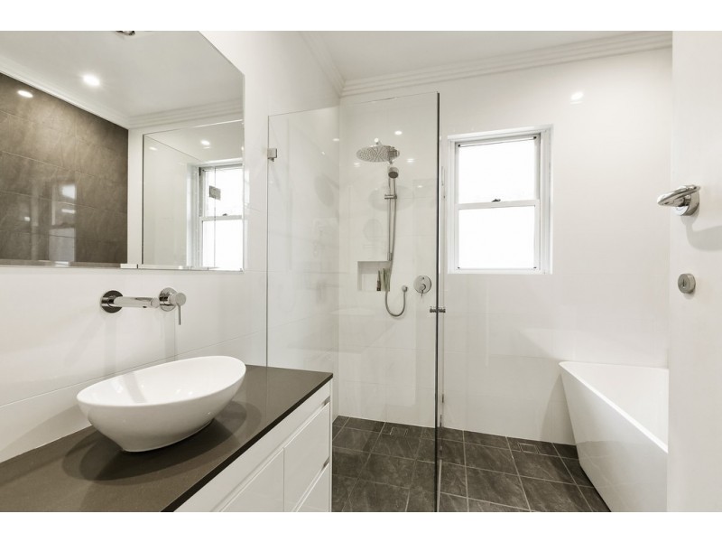6 Pindari Ave, St Ives NSW 2075