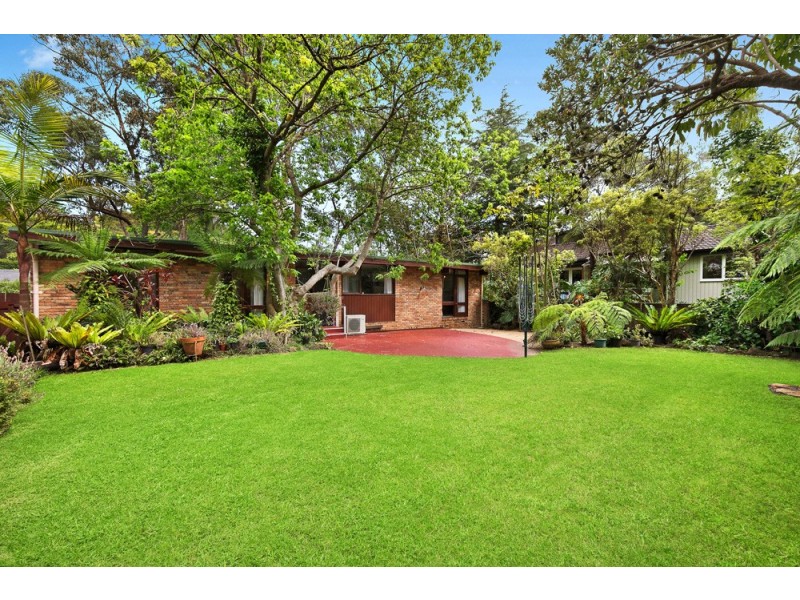 17 Gould Avenue, St Ives NSW 2075