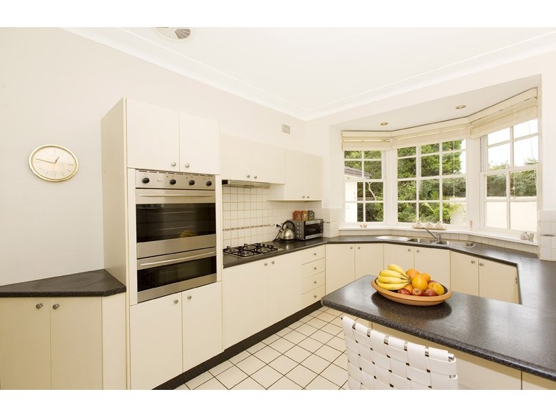 52 STANLEY STREET, St Ives NSW 2075