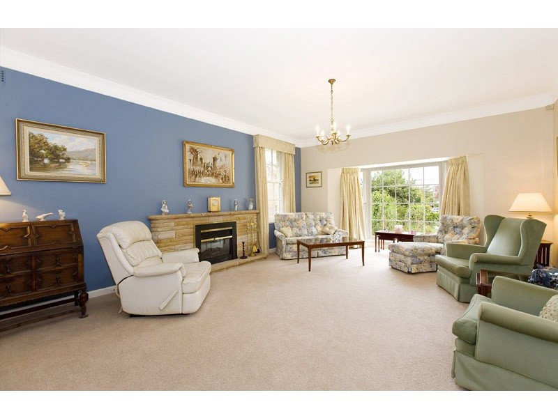 52 STANLEY STREET, St Ives NSW 2075