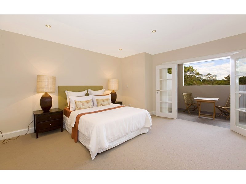 18 and 18A KANOONA AVENUE, St Ives NSW 2075