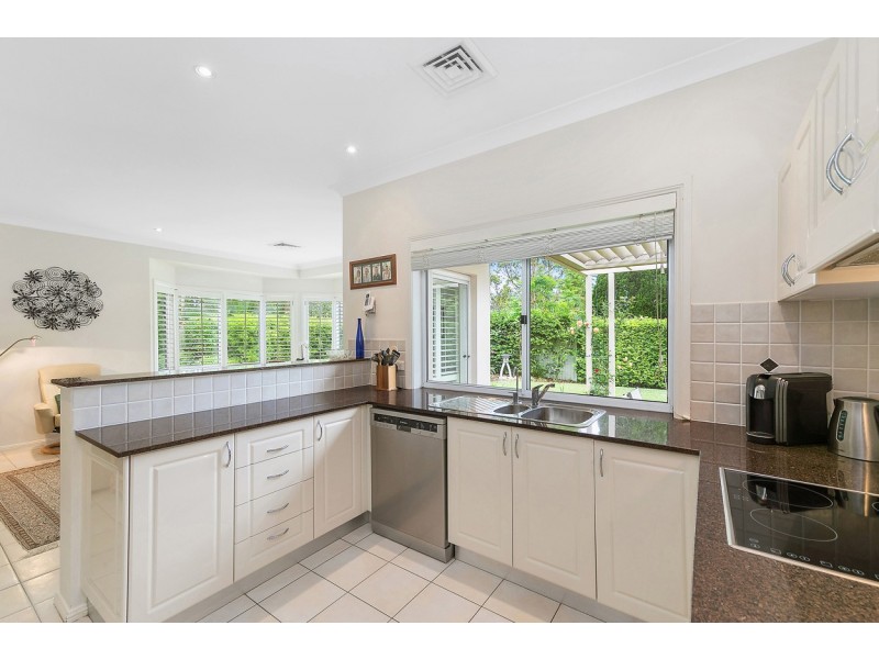 1 Hillcrest Drive, St Ives NSW 2075