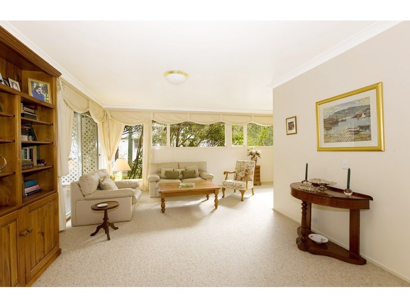 11 MELALEUCA DRIVE, St Ives NSW 2075