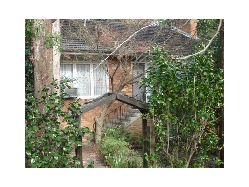 60  BIMBURRA AVENUE, St Ives NSW 2075