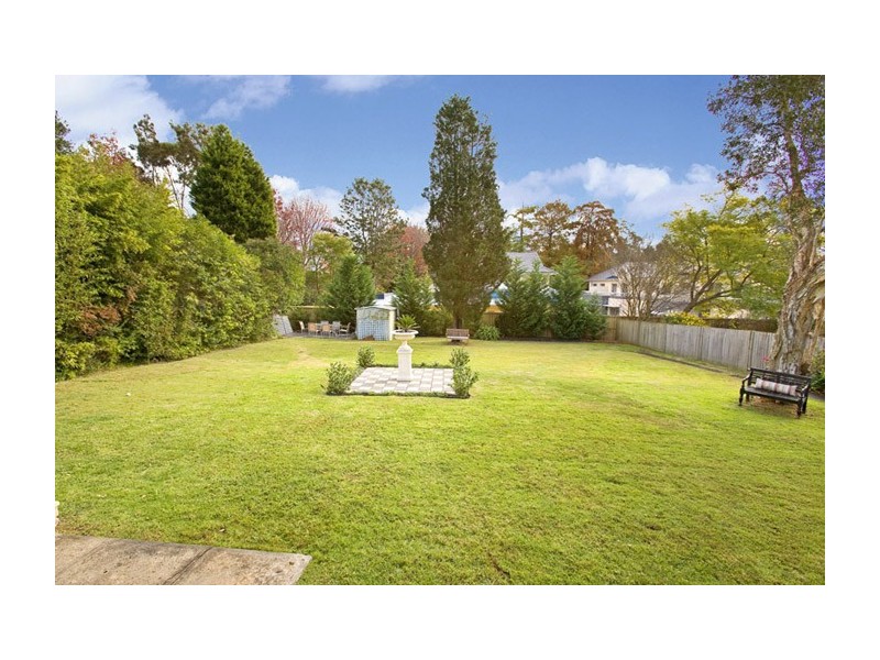 184 BOBBIN HEAD ROAD, Turramurra NSW 2074