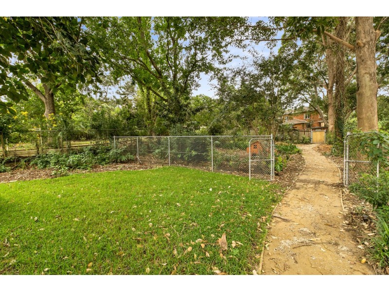 18 Bruce Ave, Killara NSW 2071