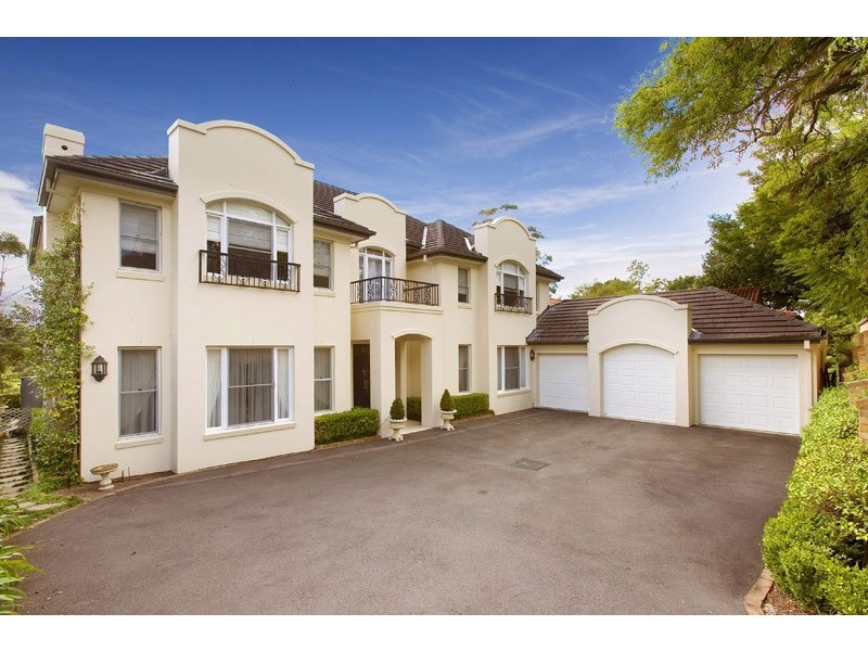 50 TOROKINA AVENUE, St Ives NSW 2075