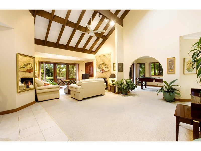 68 TIMBARRA ROAD, St Ives NSW 2075