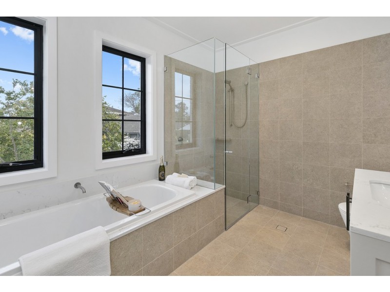 1/36 Pringle Avenue, Belrose NSW 2085