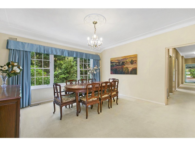 19 Torokina Avenue, St Ives NSW 2075