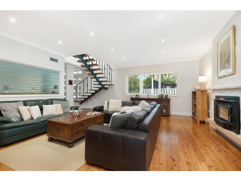 86 Warrimoo Avenue, St Ives NSW 2075