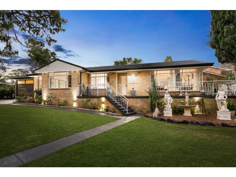 2 Waterhouse Avenue, St Ives NSW 2075