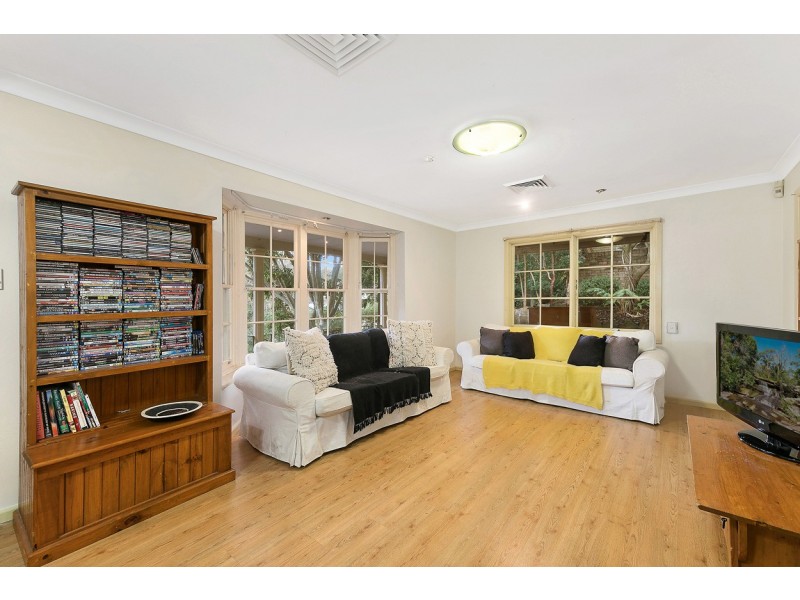 84 Hunter Avenue, St Ives NSW 2075