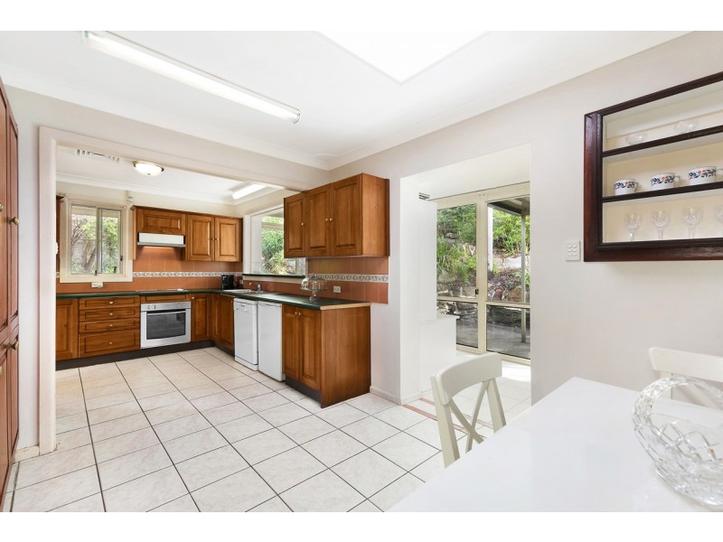 84 Hunter Avenue, St Ives NSW 2075