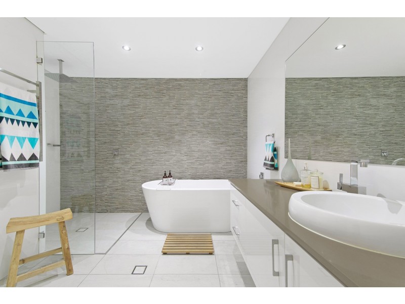 1/10 Shinfield Avenue, St Ives NSW 2075