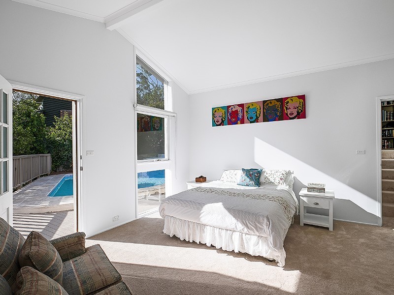 27 Marlborough Place, St Ives NSW 2075