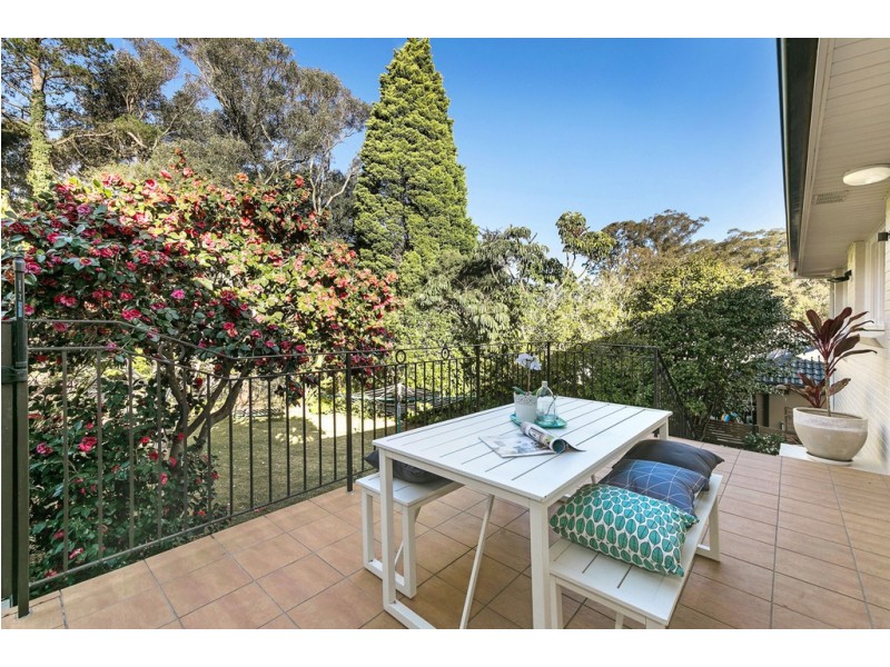 12 Lynbara Avenue, St Ives NSW 2075