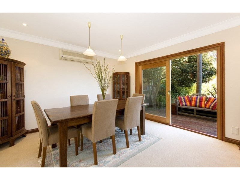 3 HAYLE STREET, St Ives NSW 2075