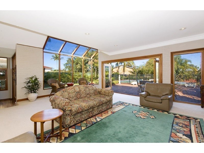 3 HAYLE STREET, St Ives NSW 2075