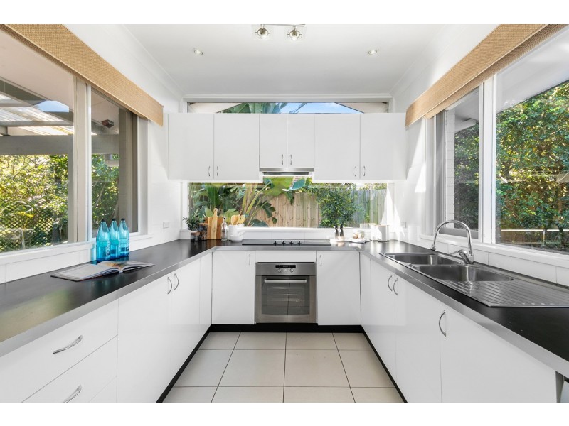 34 Flinders Avenue, St Ives NSW 2075