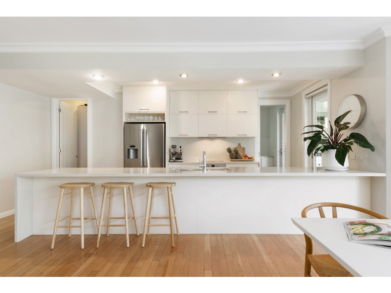 21 Barra Brui Crescent, St Ives NSW 2075