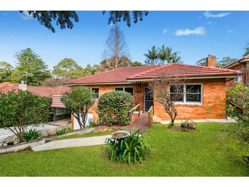 7 Putarri Avenue, St Ives NSW 2075