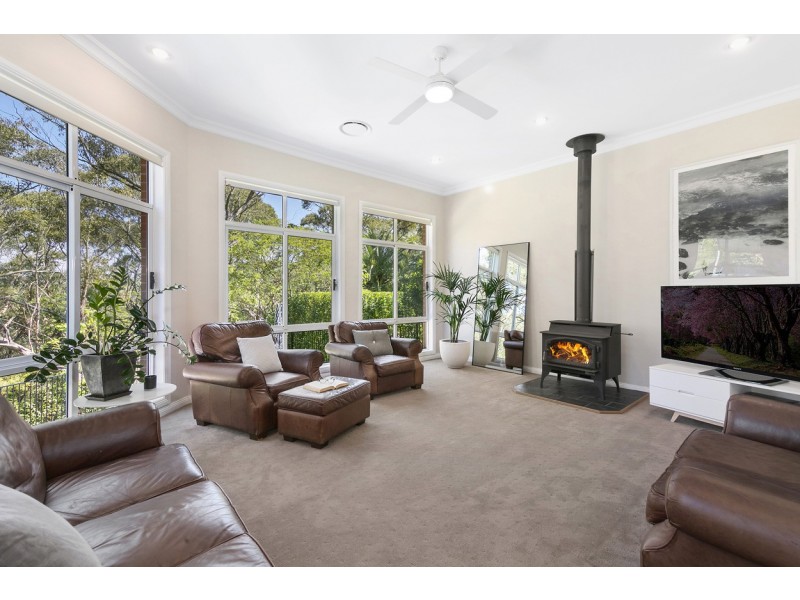 21 Barra Brui Crescent, St Ives NSW 2075