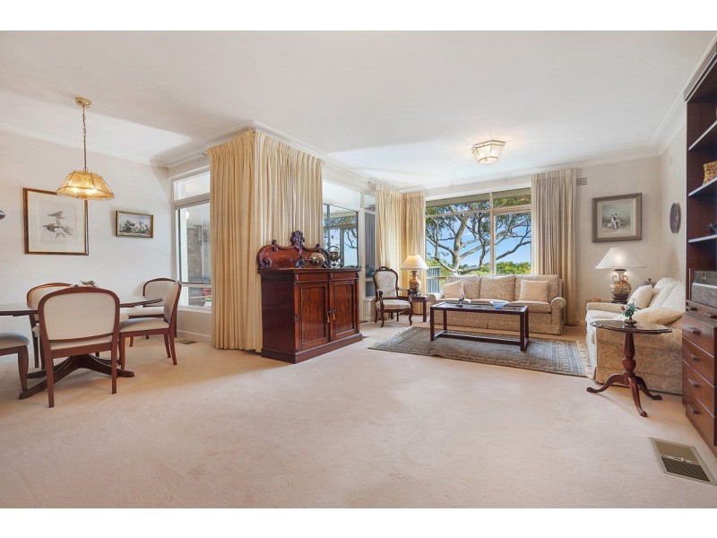 29 Hunter Avenue, St Ives NSW 2075