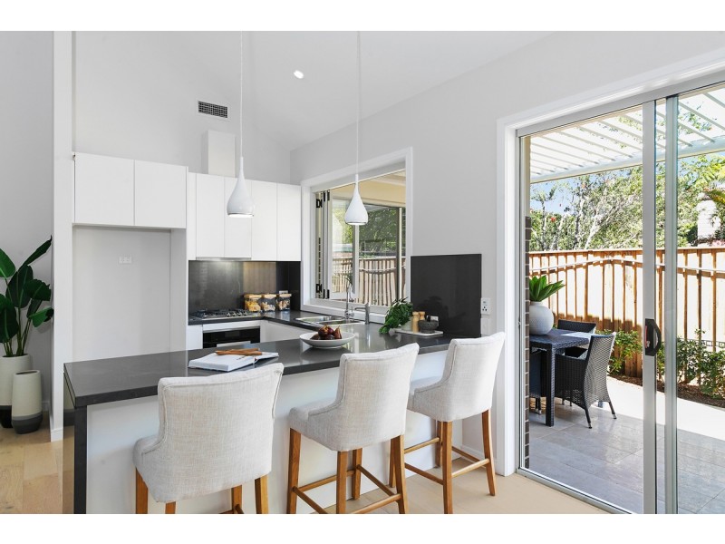 2/51 Killeaton Street (Park in Collins Road), St Ives NSW 2075