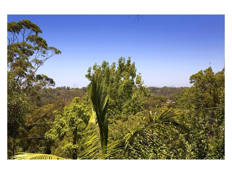 60 HUNTER AVENUE, St Ives NSW 2075