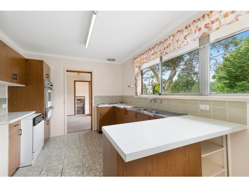 15 Nicholson Avenue, St Ives NSW 2075