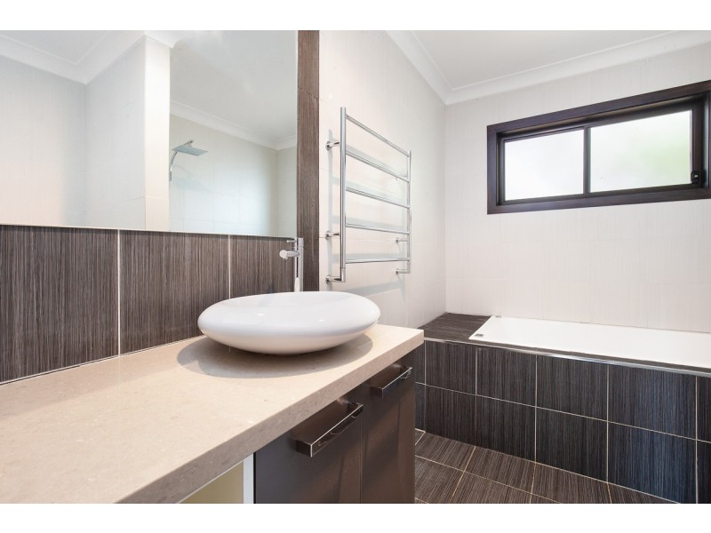 6 Mungarra Avenue, St Ives NSW 2075