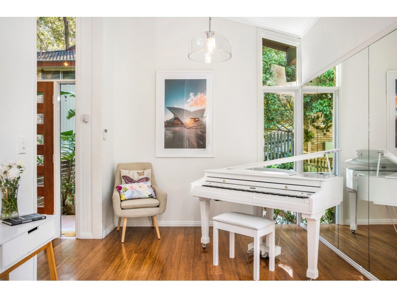 63 Lynbara Avenue, St Ives NSW 2075