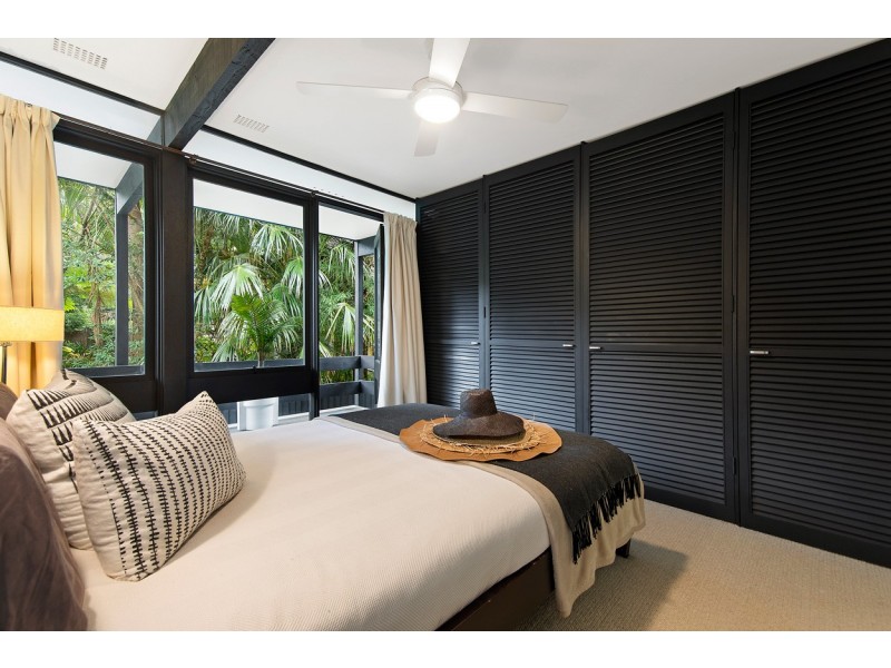 2 Staddon Close, St Ives NSW 2075