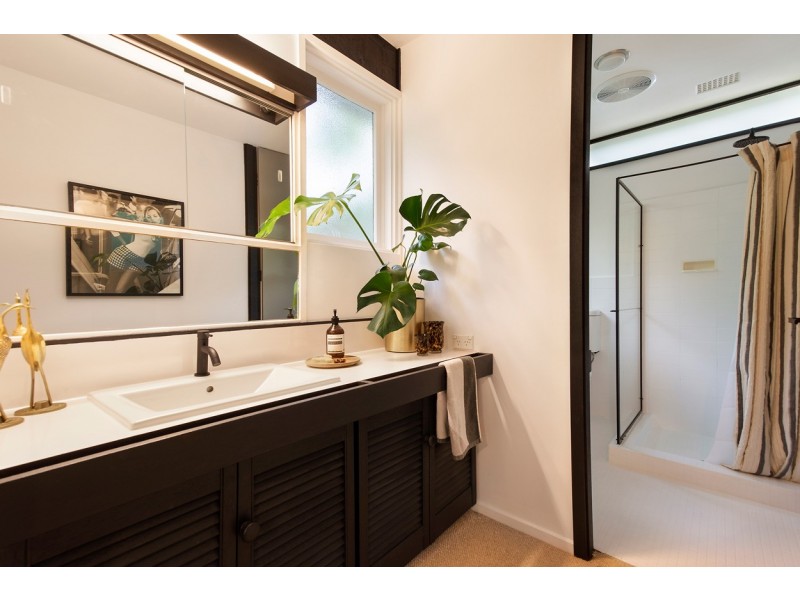 2 Staddon Close, St Ives NSW 2075